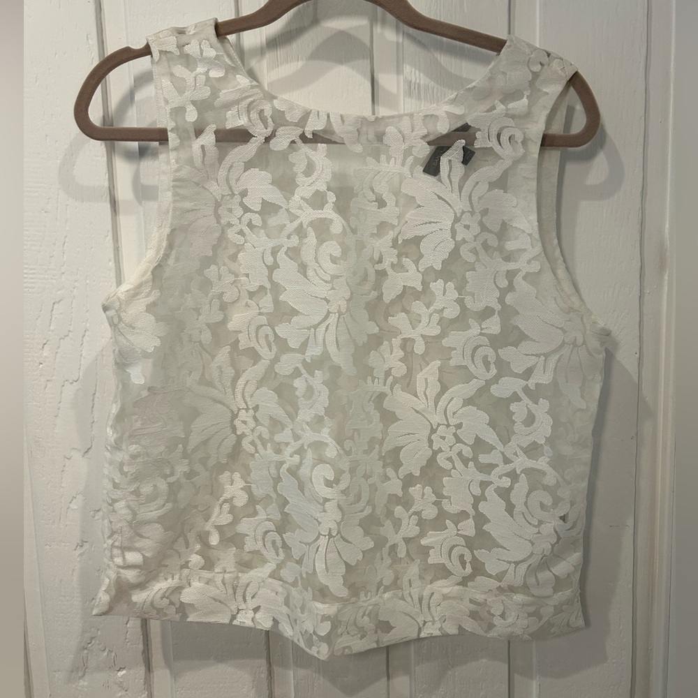 Banana Republic Floral Lace Sleeveless Blouse